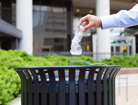 Builders skip hire process from delivery to collection.